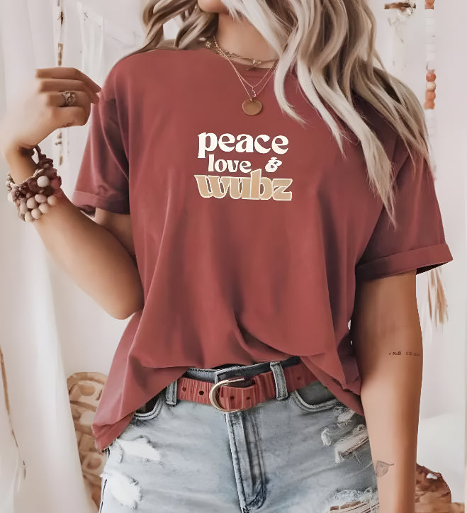 Peace Love Wubs  - T-Shirt